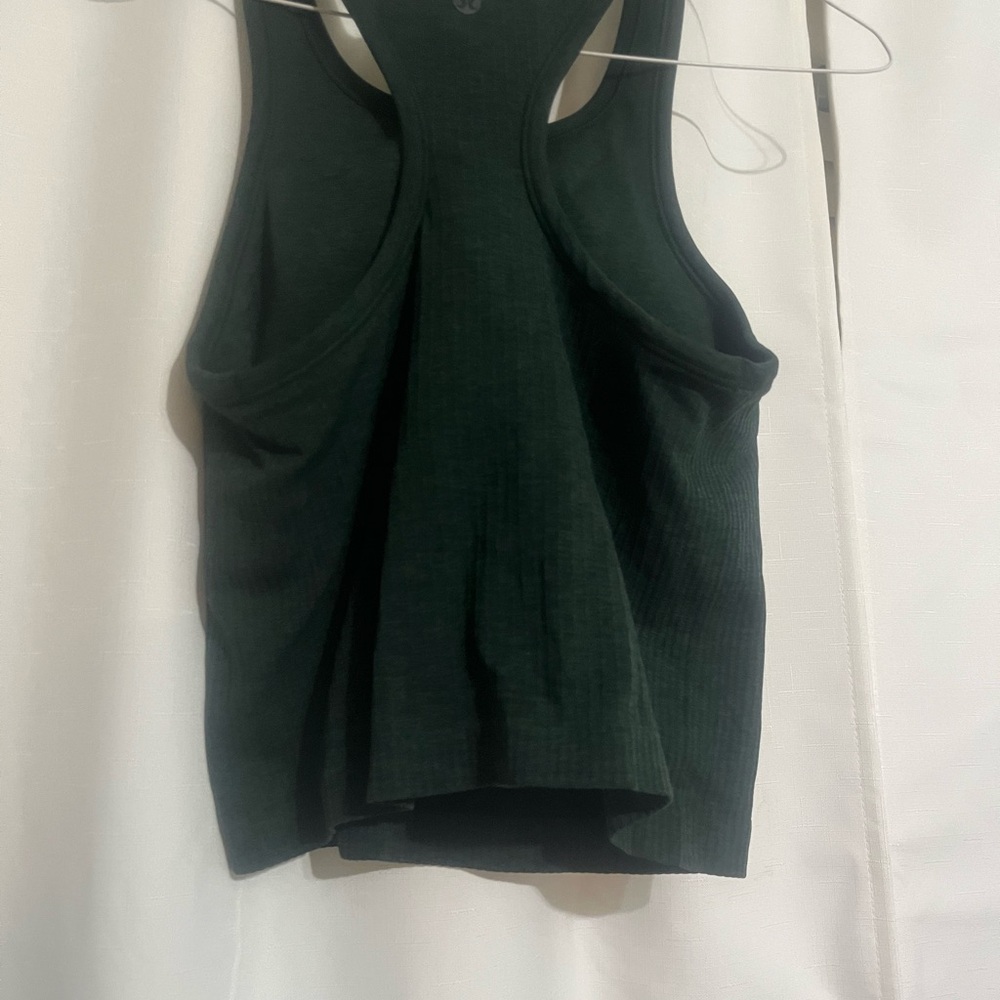 Lululemon Athletica Dark Green Tank Top size 6 - Picture 2 of 6